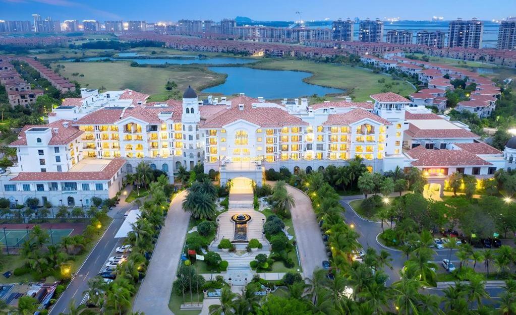Country Garden Phoenix Hotel Maoming Екстериор снимка