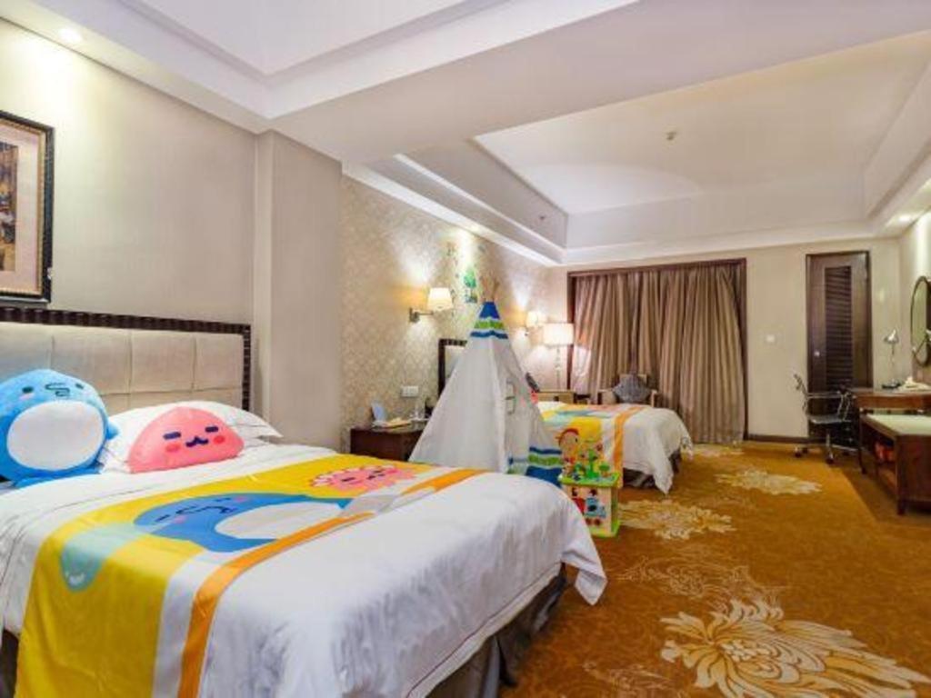 Country Garden Phoenix Hotel Maoming Екстериор снимка