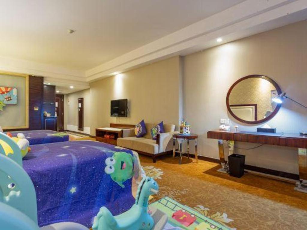 Country Garden Phoenix Hotel Maoming Екстериор снимка