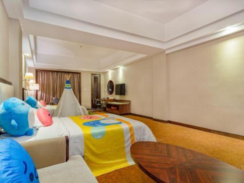 Country Garden Phoenix Hotel Maoming Екстериор снимка