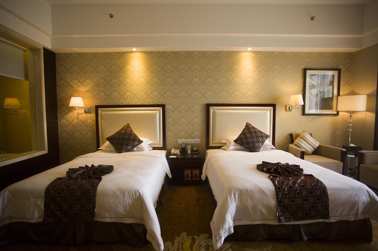 Country Garden Phoenix Hotel Maoming Екстериор снимка